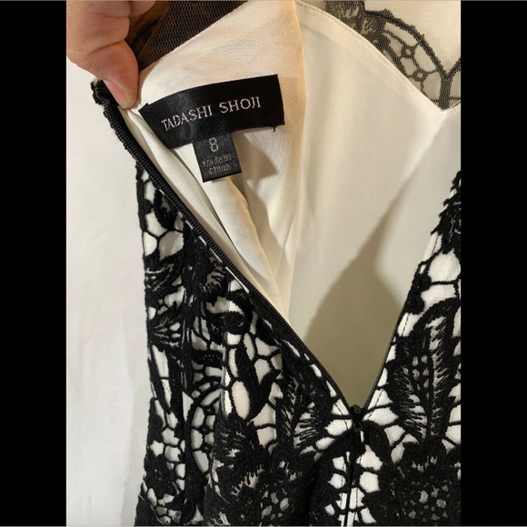 NEW $748 Tadashi Shoji Aubrianna Black/White Lace Gown [‎ SZ 8 ] - Picture 7 of 8